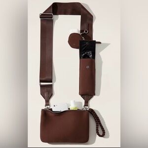 Athleta Revive Modular Crossbody Bag in Chestnut Brown